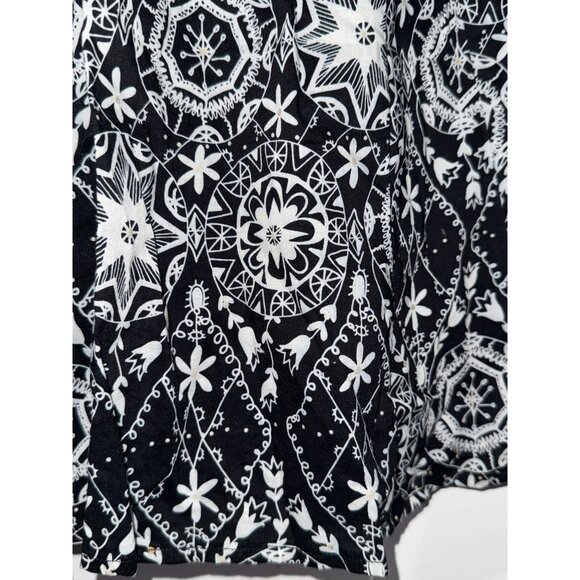 Black & White Floral Geometric Print Knee-Length Flared Skirt Apt. 9 Size 8 Cott - Picture 2 of 8